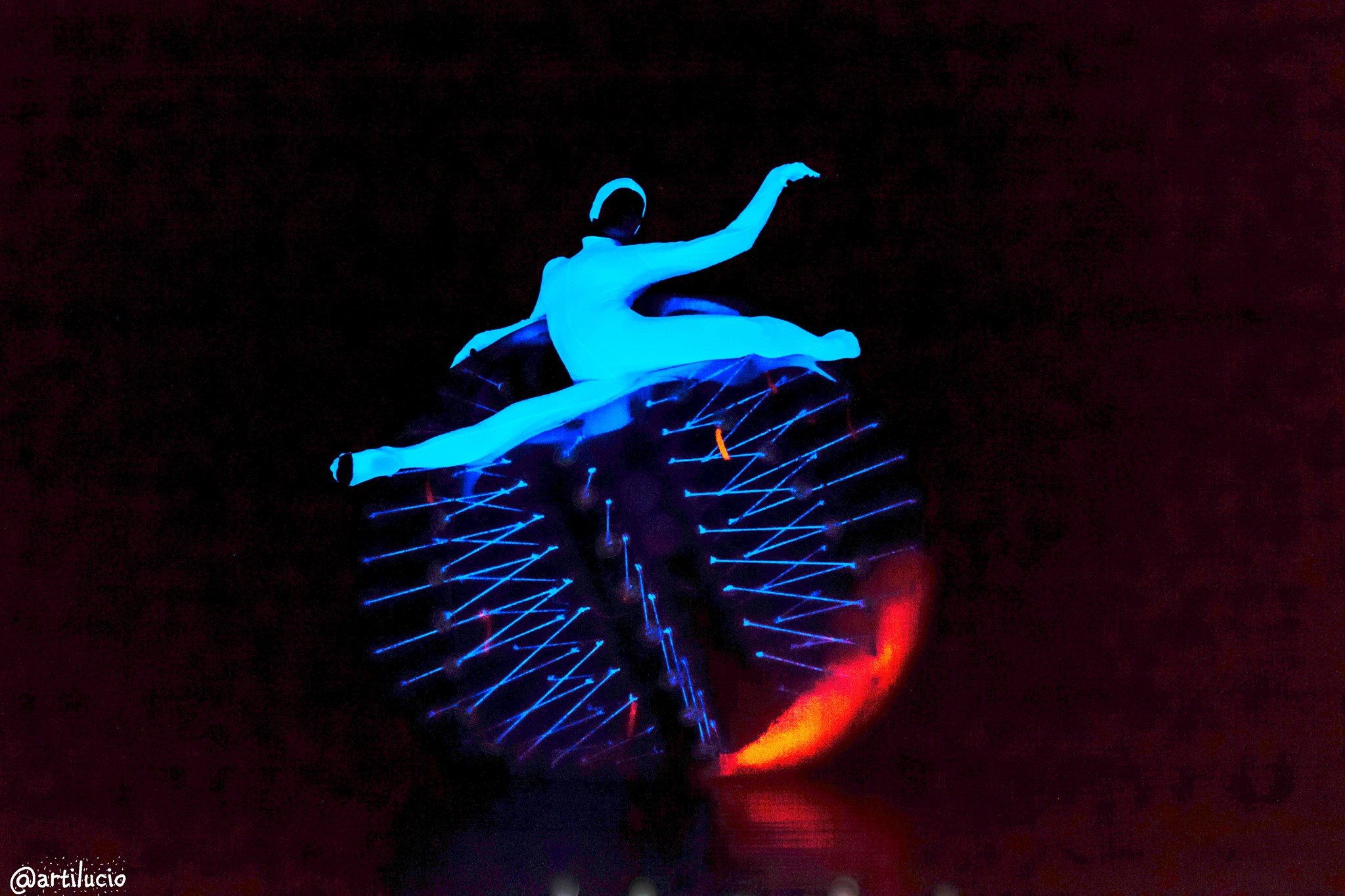 danza arte contemporanea electricity evolution dance theatre