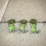 David Zinn chalk art topino ombrello folletti