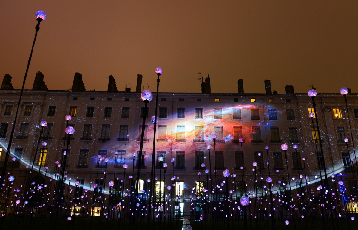 LANIAKEA festa luci lione